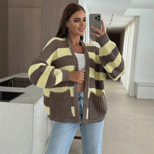 1 Cardigan = 5 Outfits:Stylische gestreifte Strickjacke für Damen