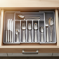 ❄️ Sommerfrische 50 % Rabatt! 🍴Ausziehbarer Besteckschubladen-Organizer – Verstellbarer Küchenschubladen-Einteiler für Besteck, Messer & Küchenutensilien