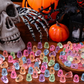 💥 50% Rabatt! 👻 Leuchtende Geisterfiguren – 50/60 Stück, Glow-in-the-Dark. Niedliches Design, ungiftiges Kunstharz. Perfekt für Halloween-Deko & Partys. Blau/Grün/Lila/Orange/Pink 🛡️